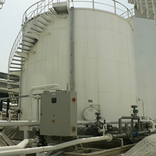 Conversion of storage tank for in line blender